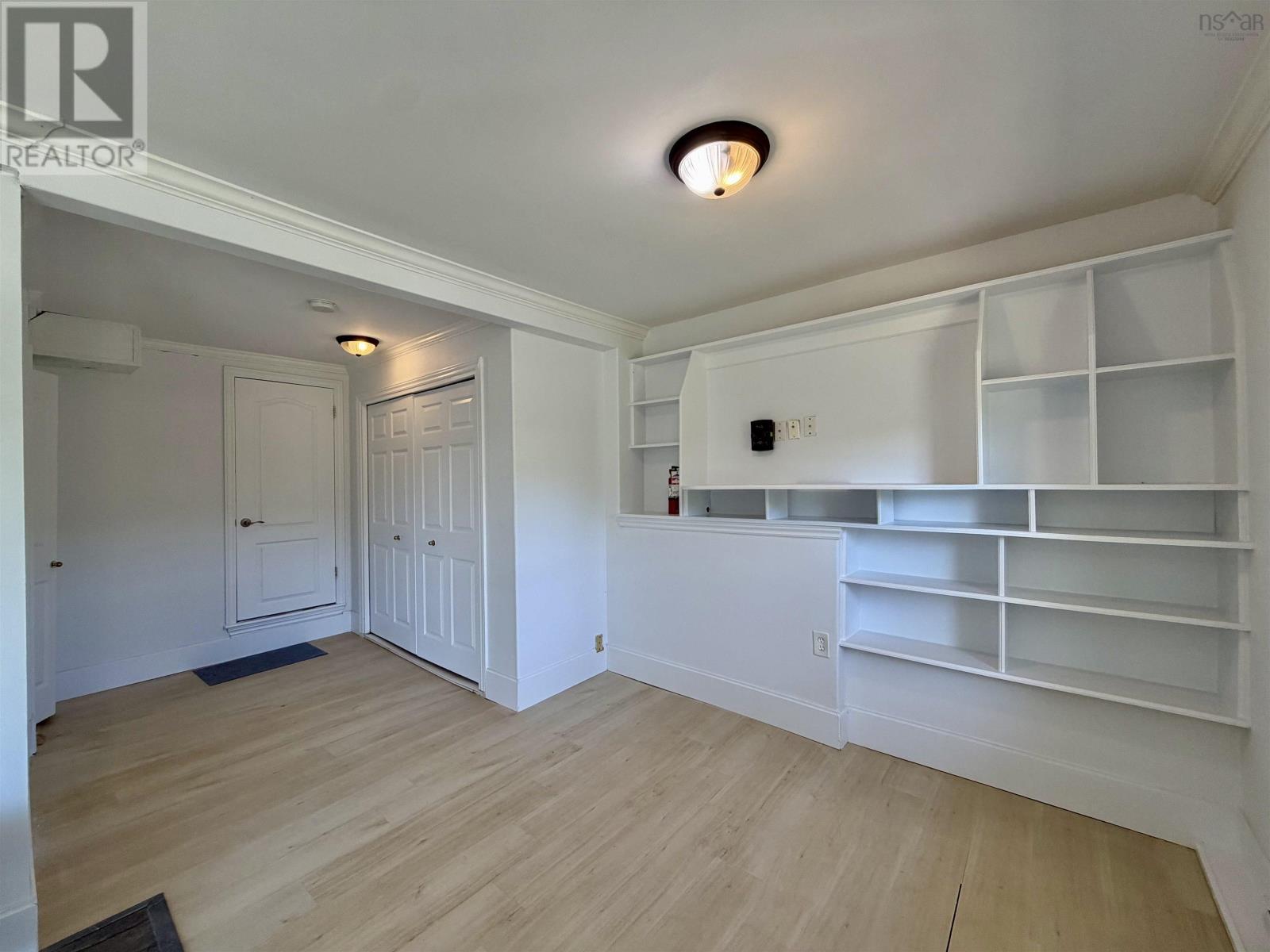 600 Rocky Lake Drive - 11