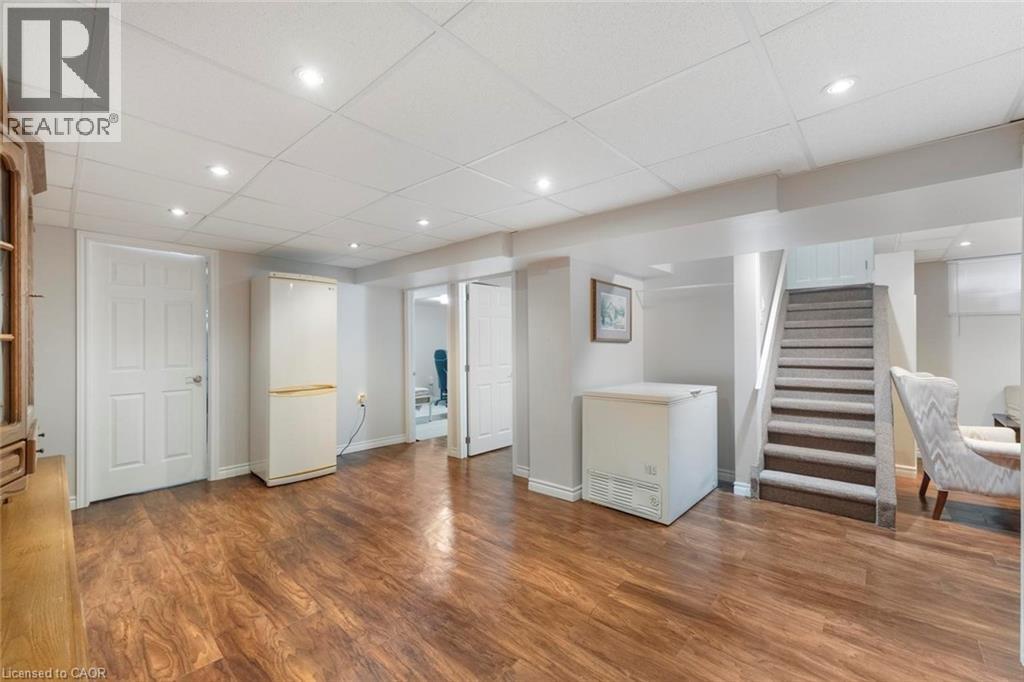 1063 JOAN Drive - 34