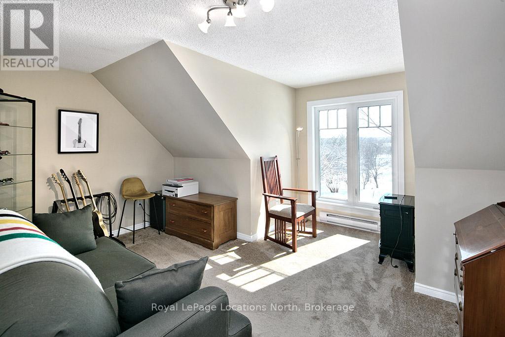 248 ST. VINCENT CRESCENT - Image 17