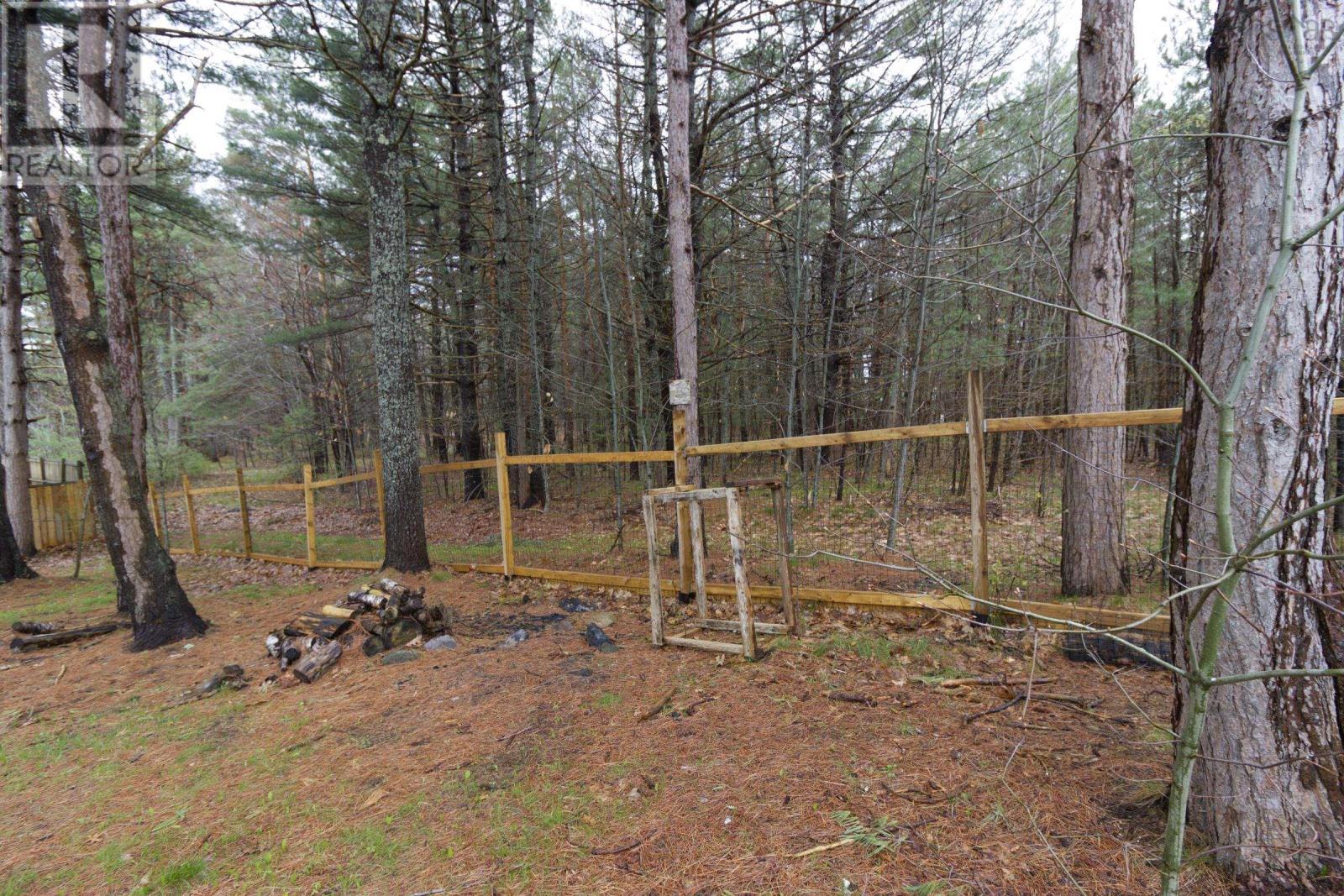 1215 Mayhew Drive - 46