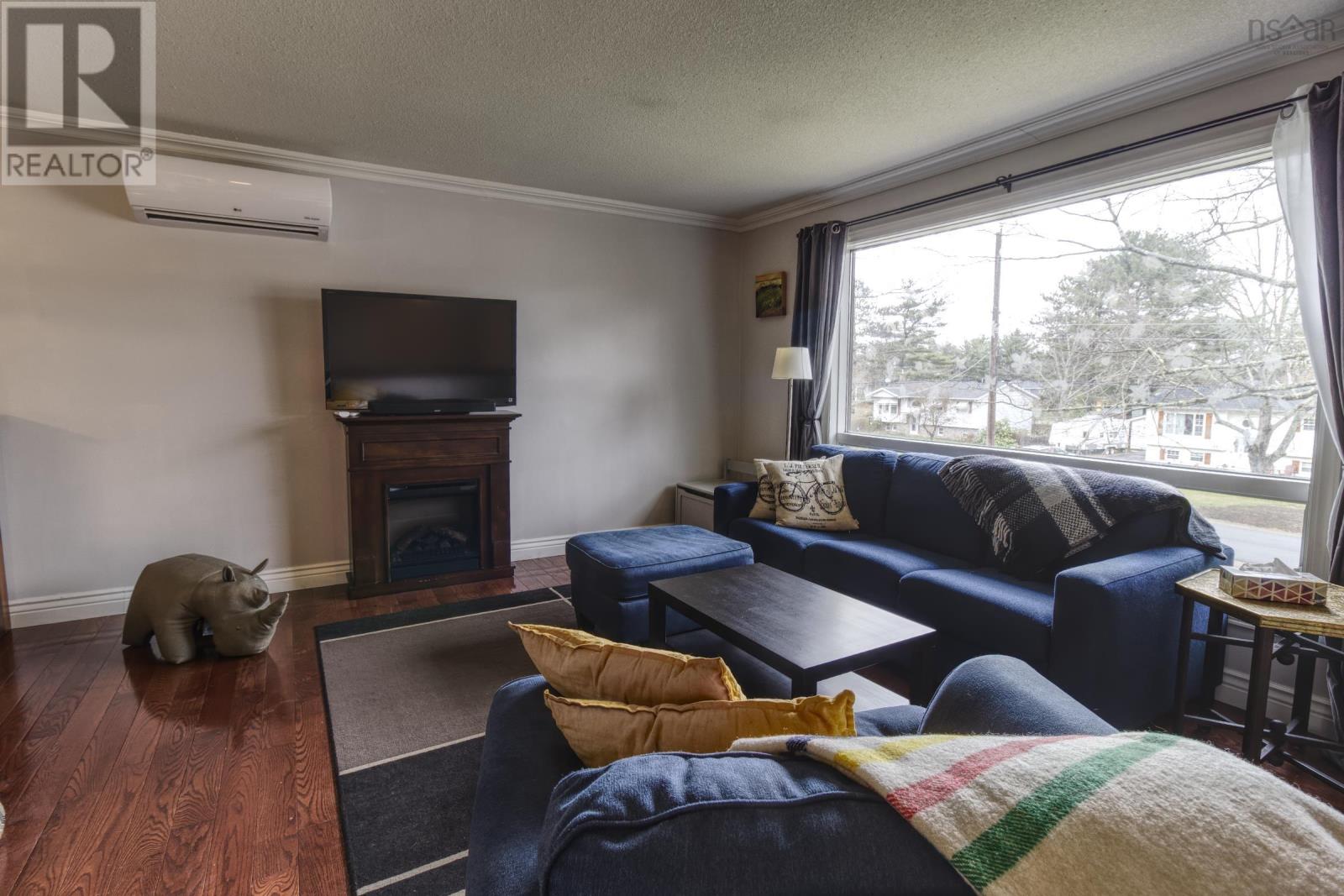1215 Mayhew Drive - 6