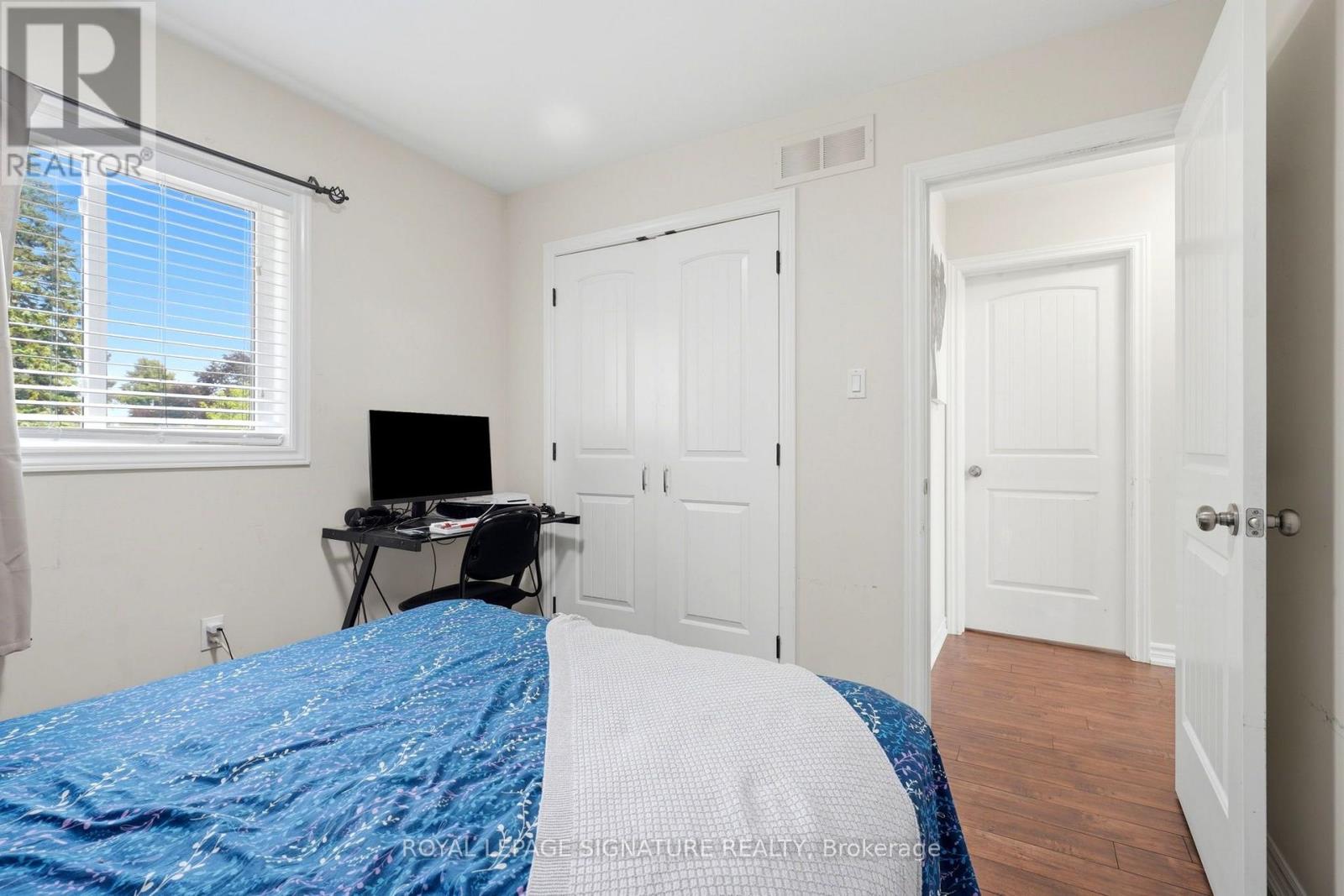 517 VICTORIA STREET - 21