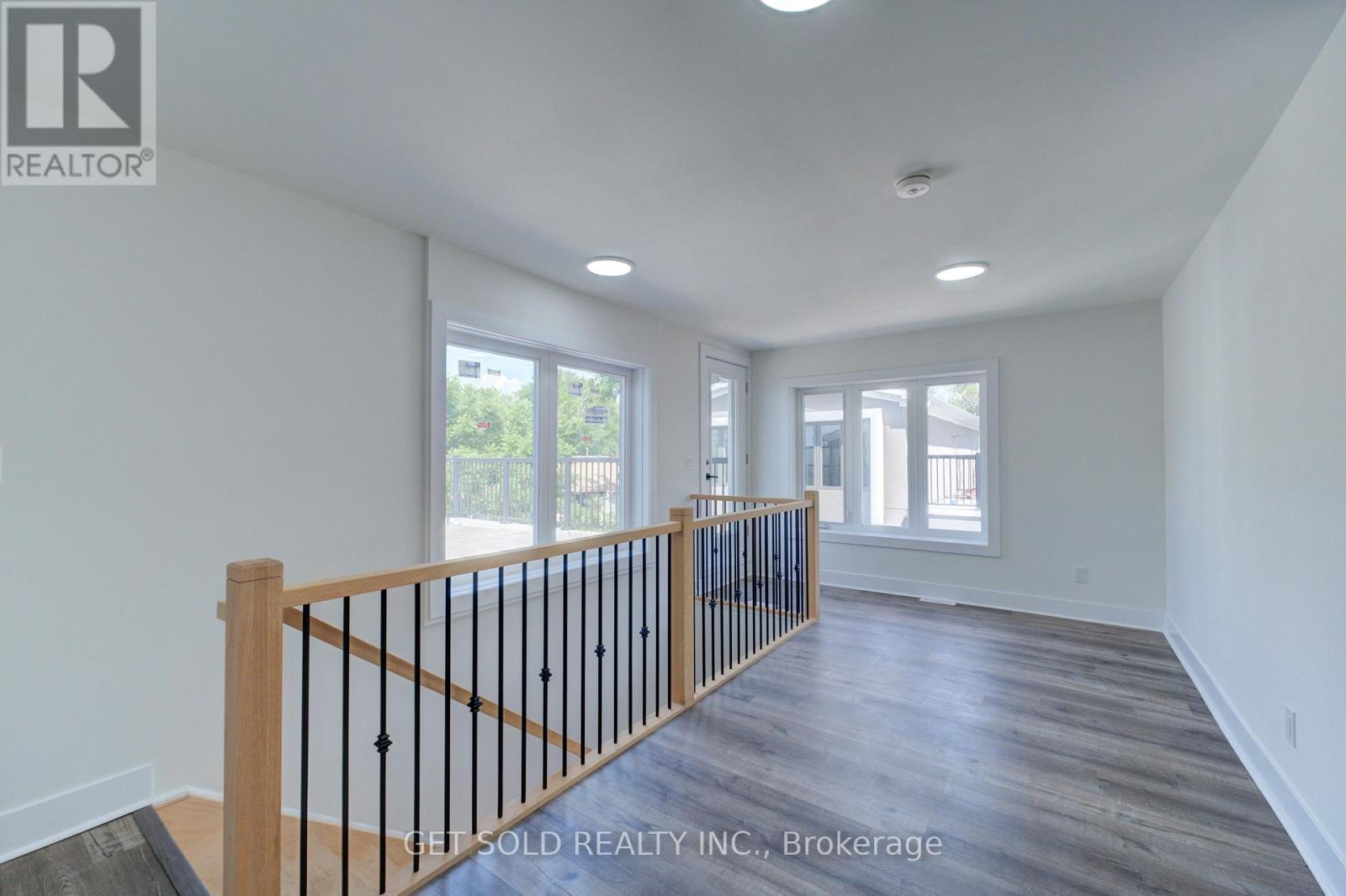 #13 6701 THOROLD STONE ROAD - 12