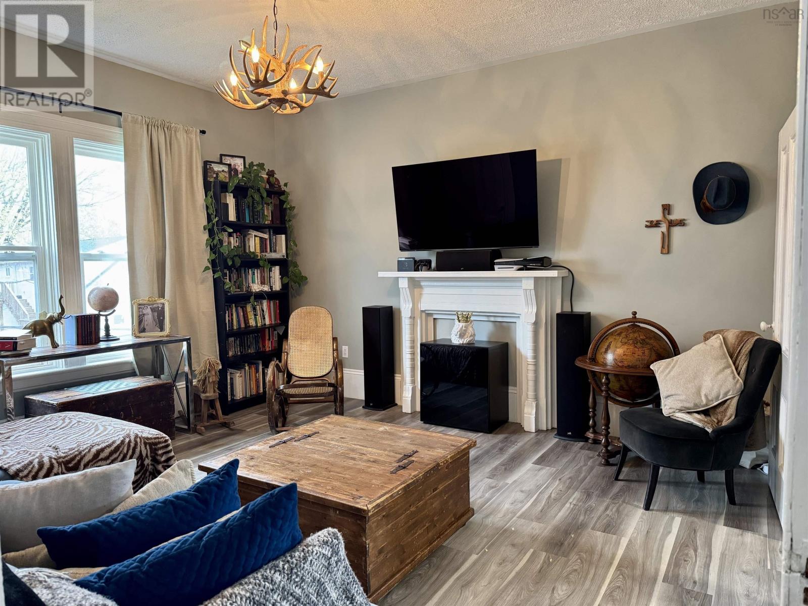 67 Lyman Street - 7