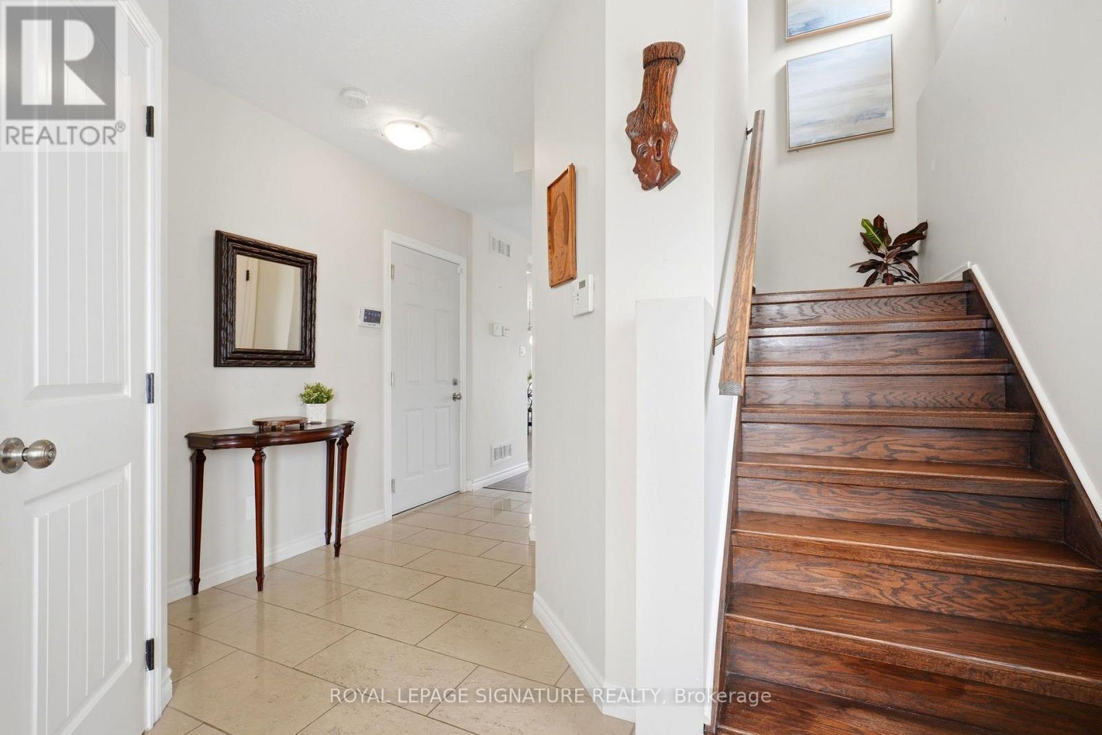 517 VICTORIA STREET - 6