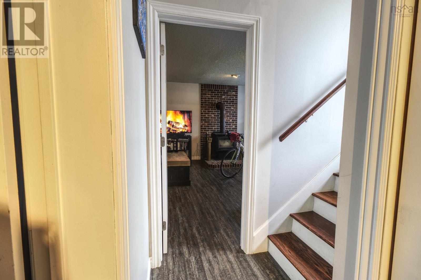 1215 Mayhew Drive - 29