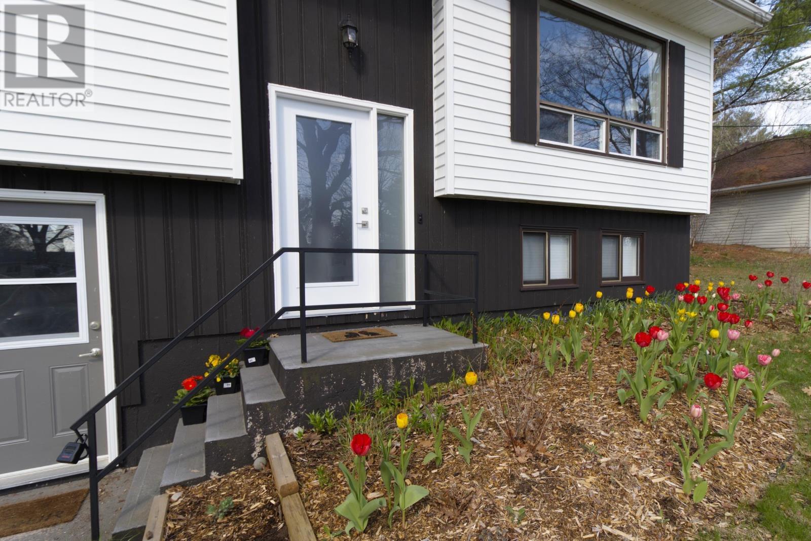 1215 Mayhew Drive - 4