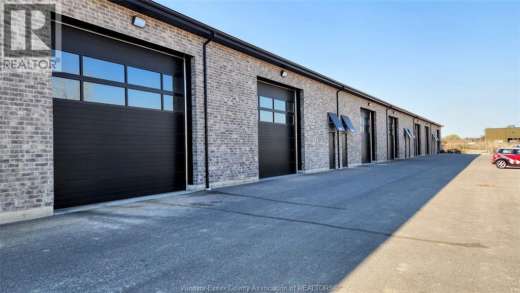 2110 FASAN Unit# 6, Oldcastle — photo 2
