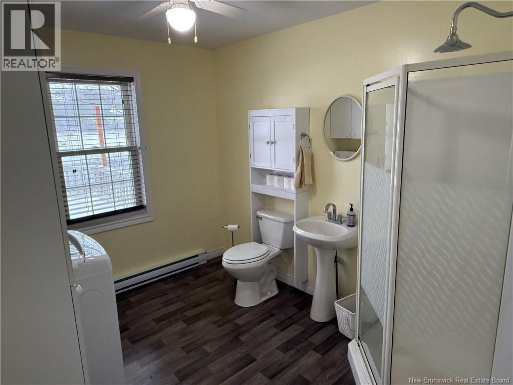 557 East Riverside Drive - Image 7