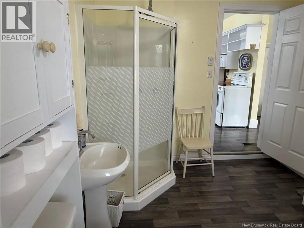 557 East Riverside Drive - 9