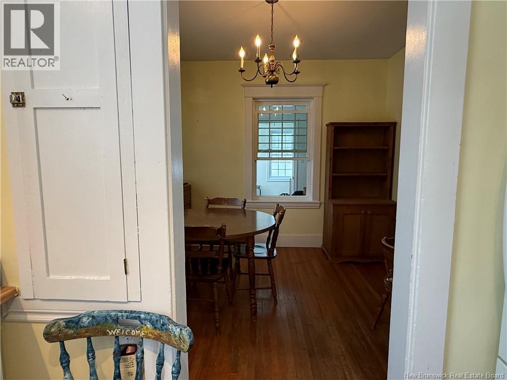557 East Riverside Drive - 14