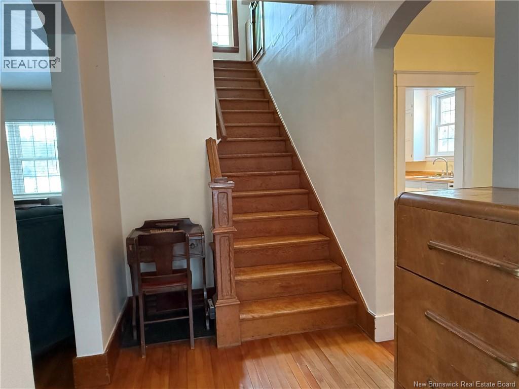 557 East Riverside Drive - 23