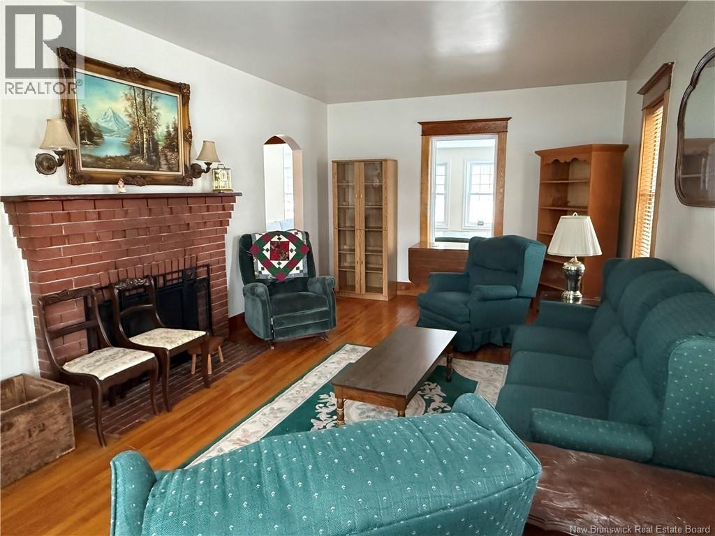 557 East Riverside Drive - 21