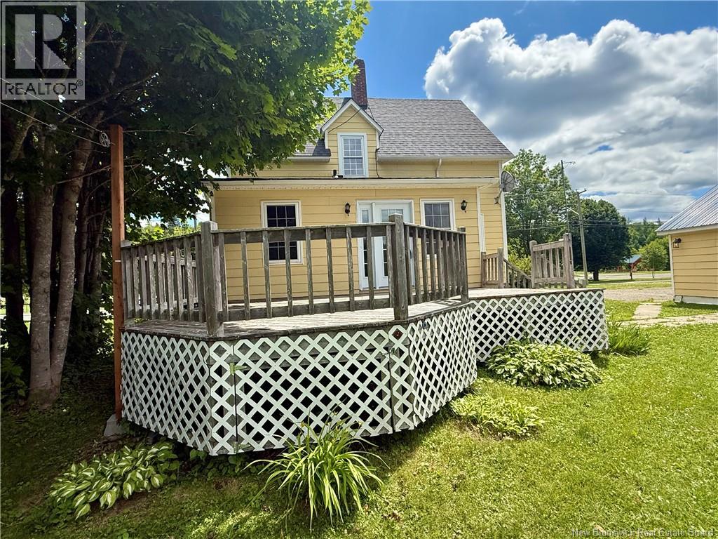 557 East Riverside Drive - Image 49