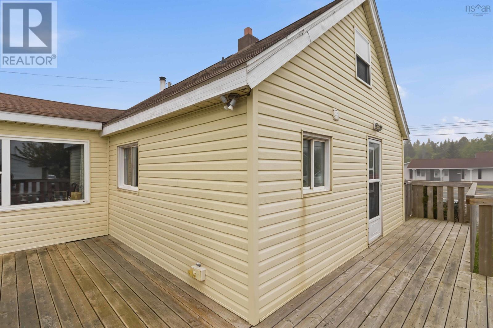 865 Prospect Road - 23
