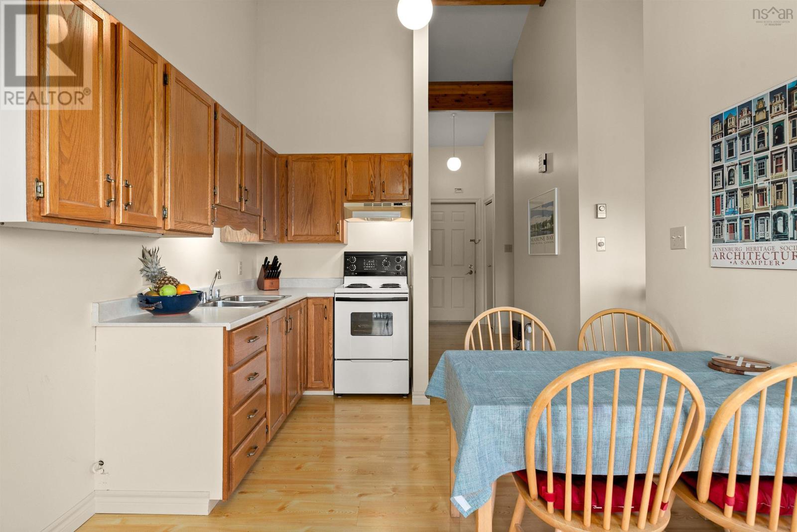 #203 25 Ocean Marina Drive - 8