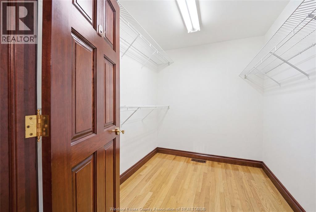 2073 Lesperance ROAD - 17