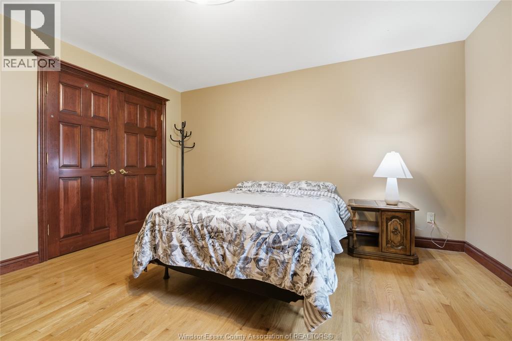 2073 Lesperance ROAD - 26