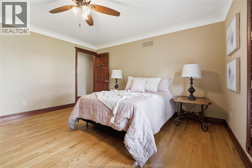 2073 Lesperance ROAD - 23