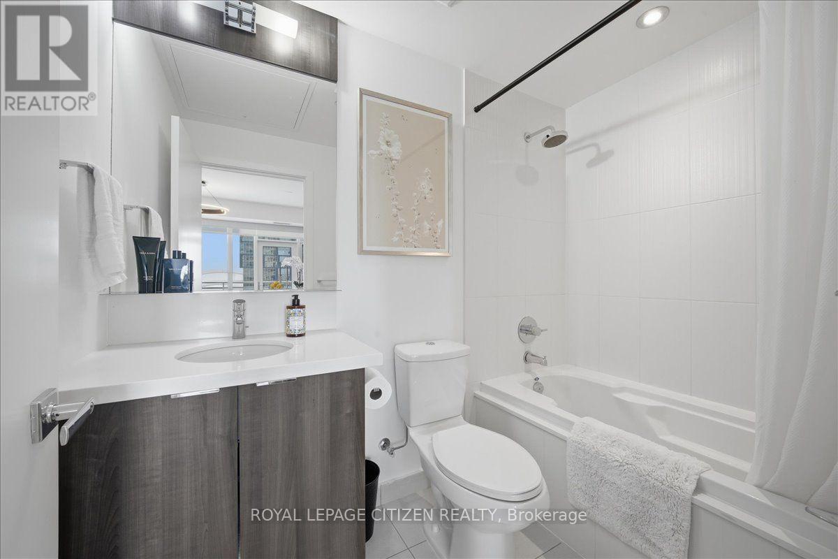 #1911 21 WIDMER STREET - Image 20