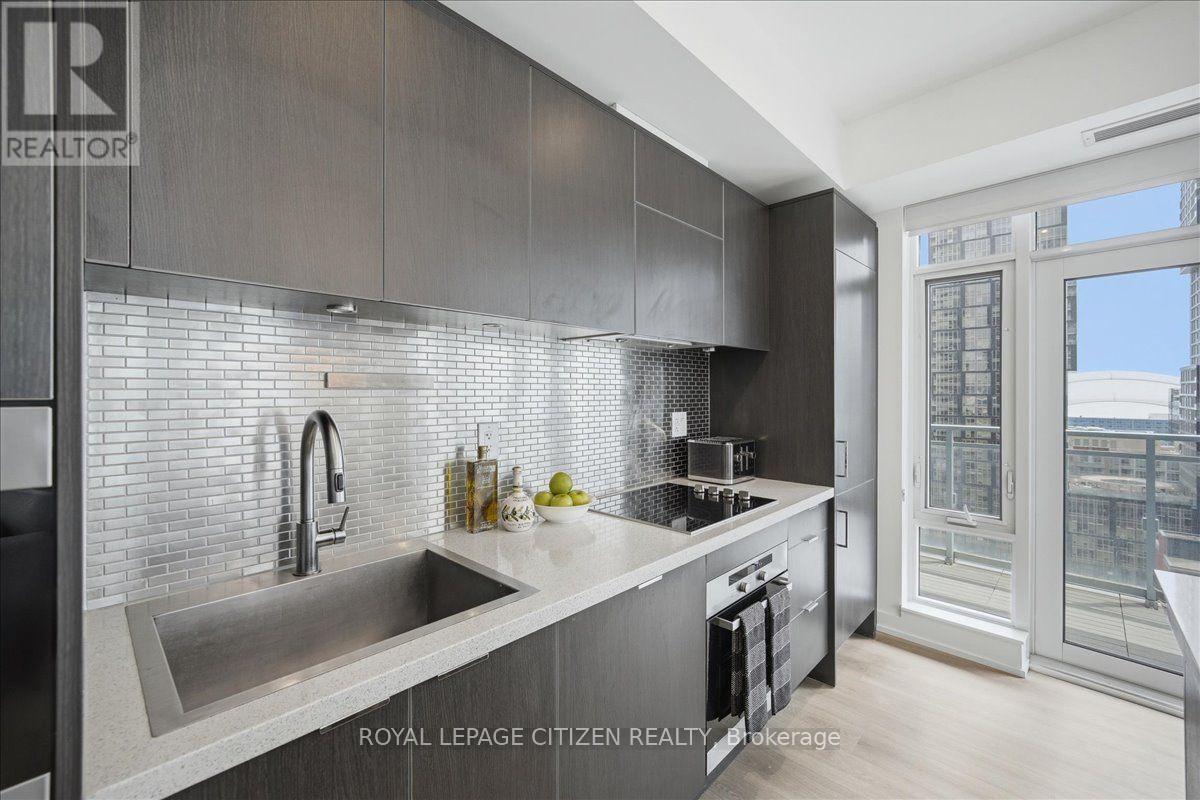#1911 21 WIDMER STREET - Image 9