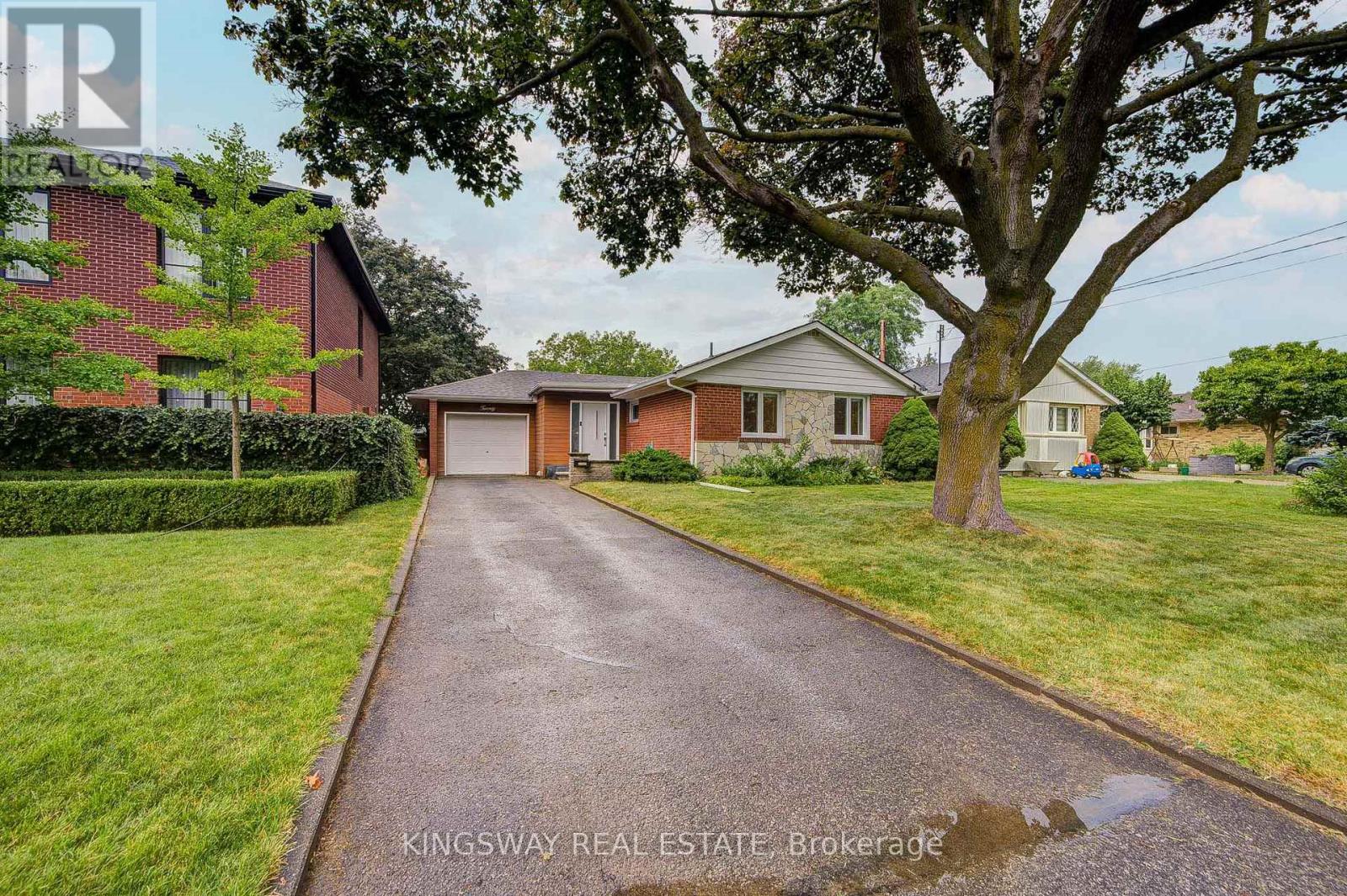 20 WIGMORE DRIVE - 1
