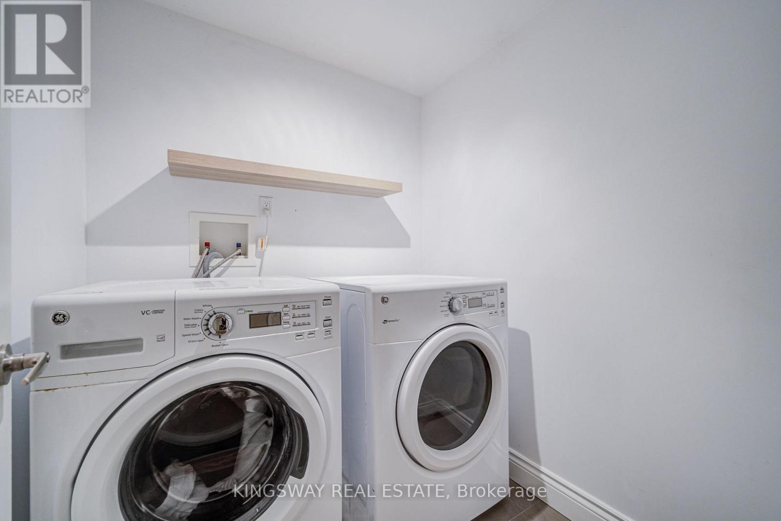 20 WIGMORE DRIVE - 39