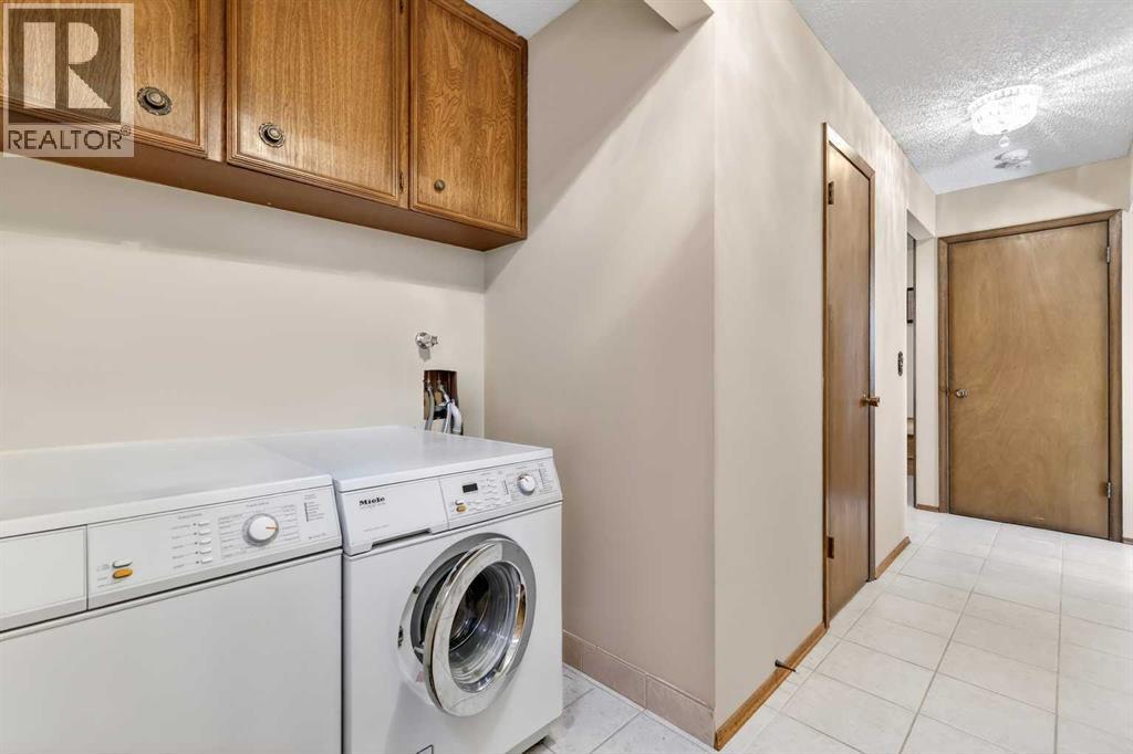 168 Templewood Drive NE - 30