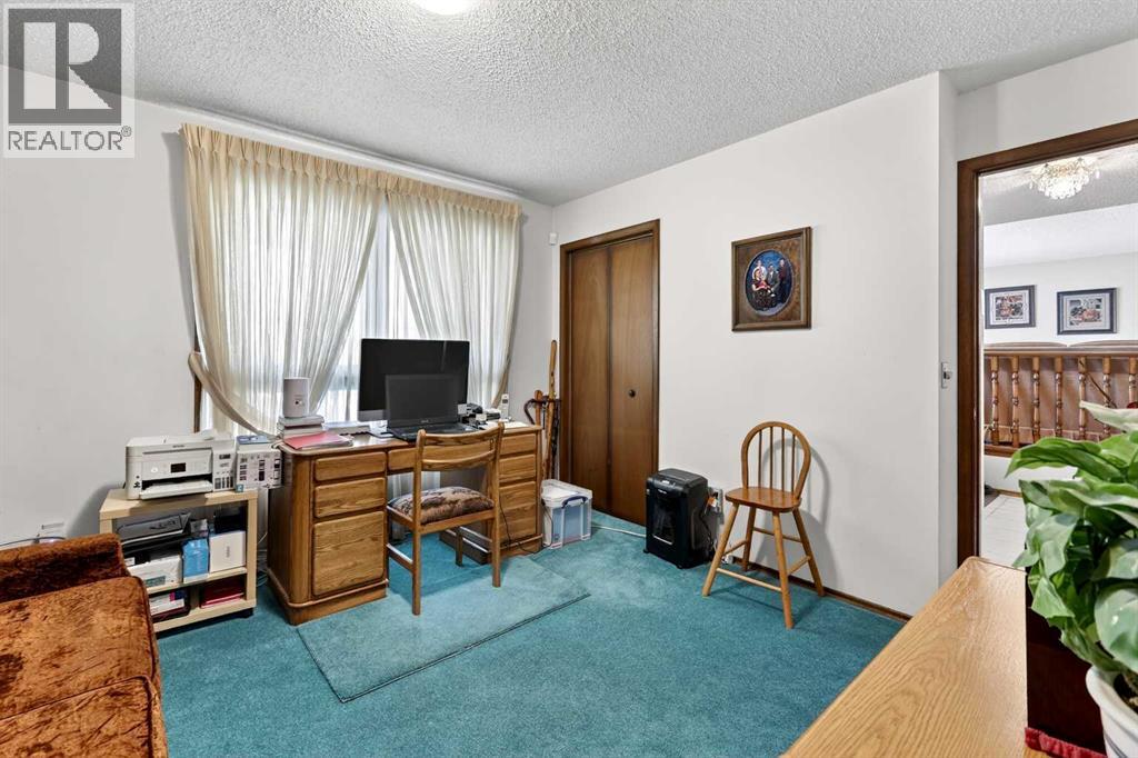 168 Templewood Drive NE - 27