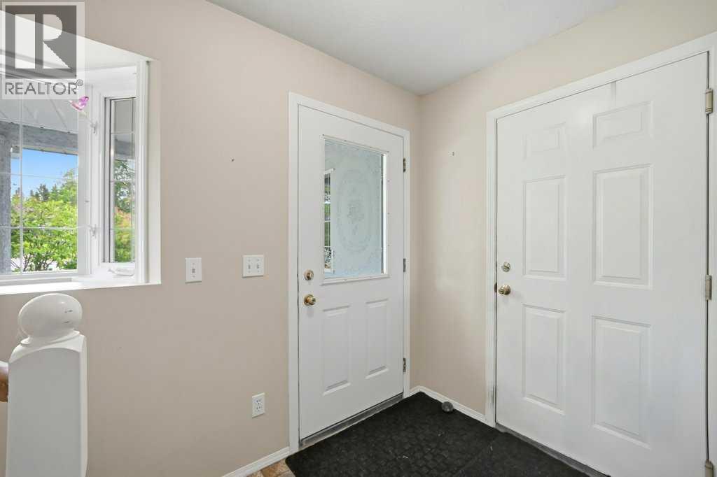 223B 3 Street SW - Image 5