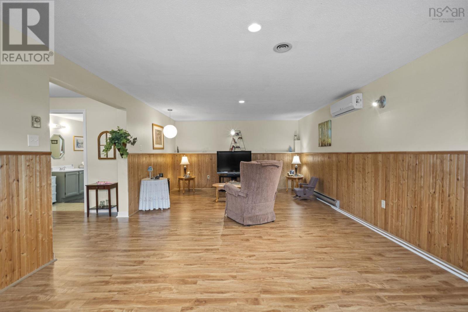 25 Sawyer Crescent - 16