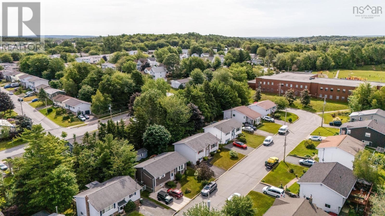 25 Sawyer Crescent - 33