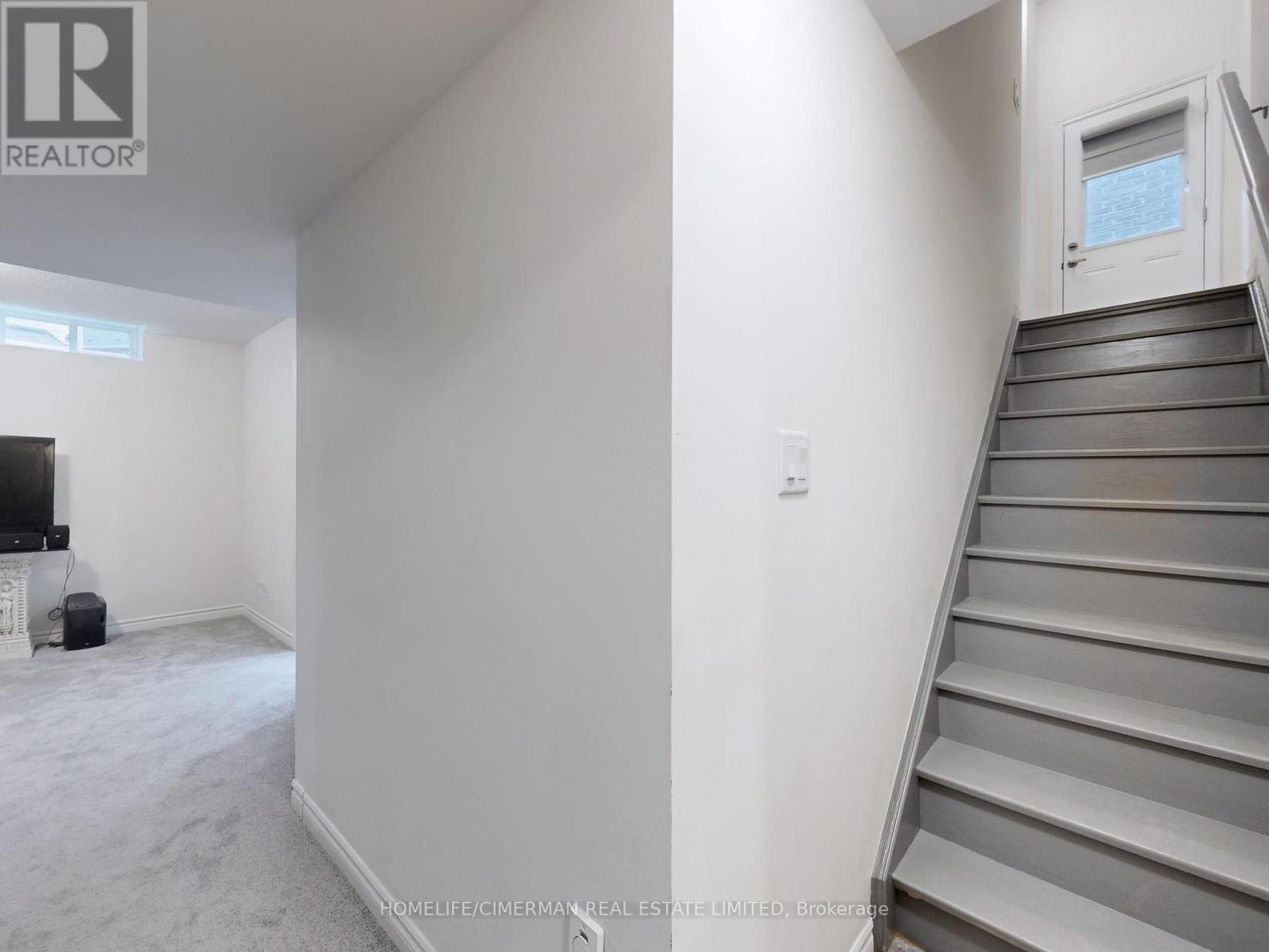 16 MORNINGSTAR AVENUE - 2