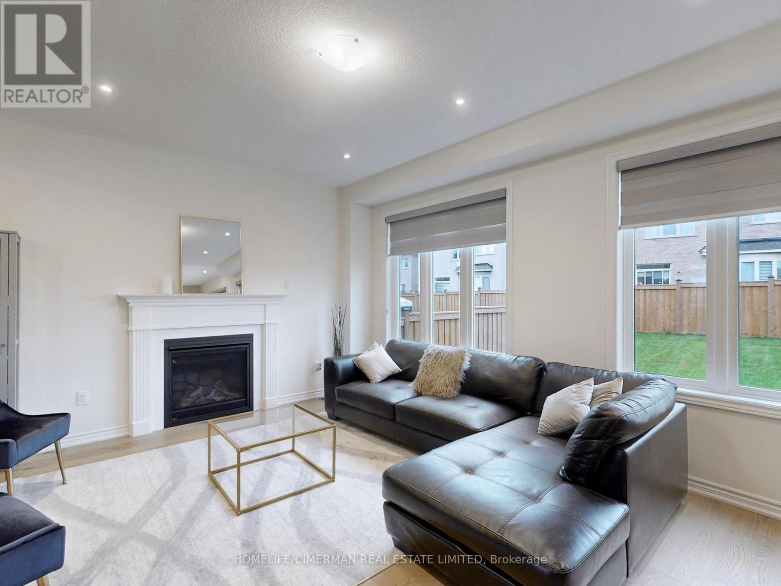 16 MORNINGSTAR AVENUE - 26