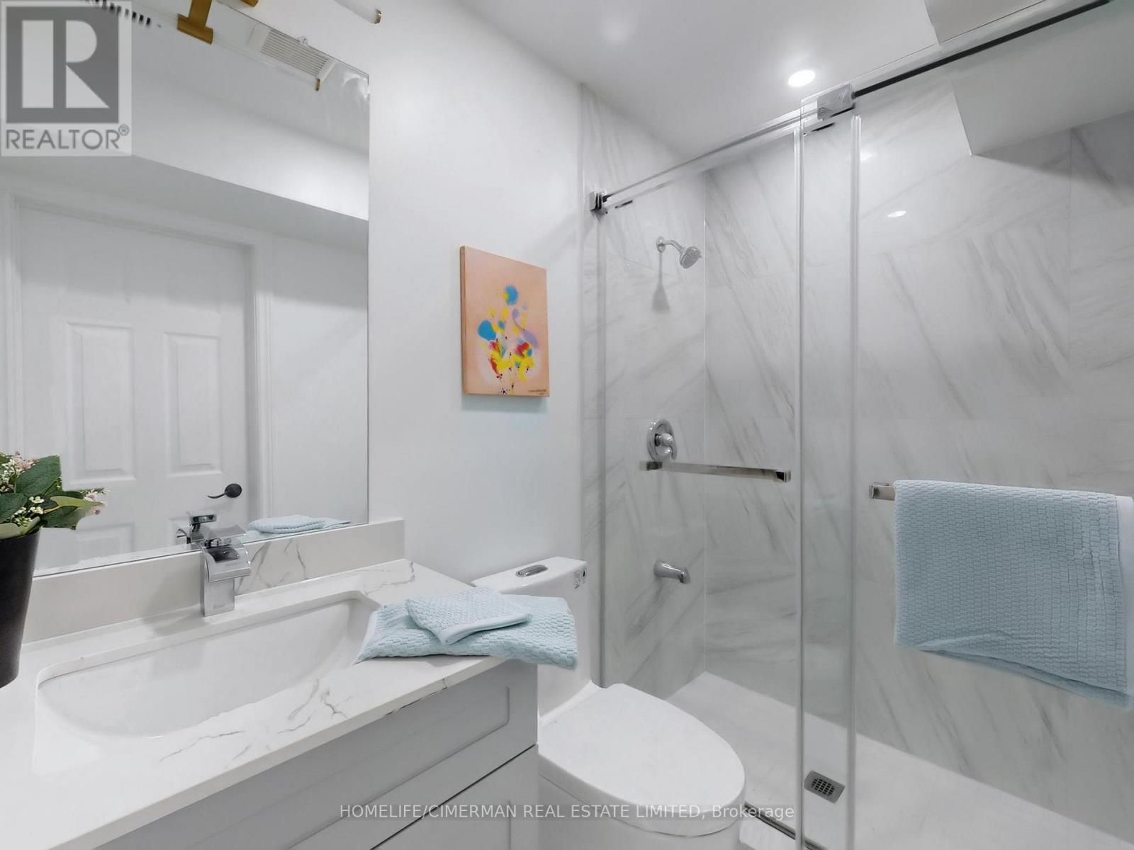 16 MORNINGSTAR AVENUE - 35