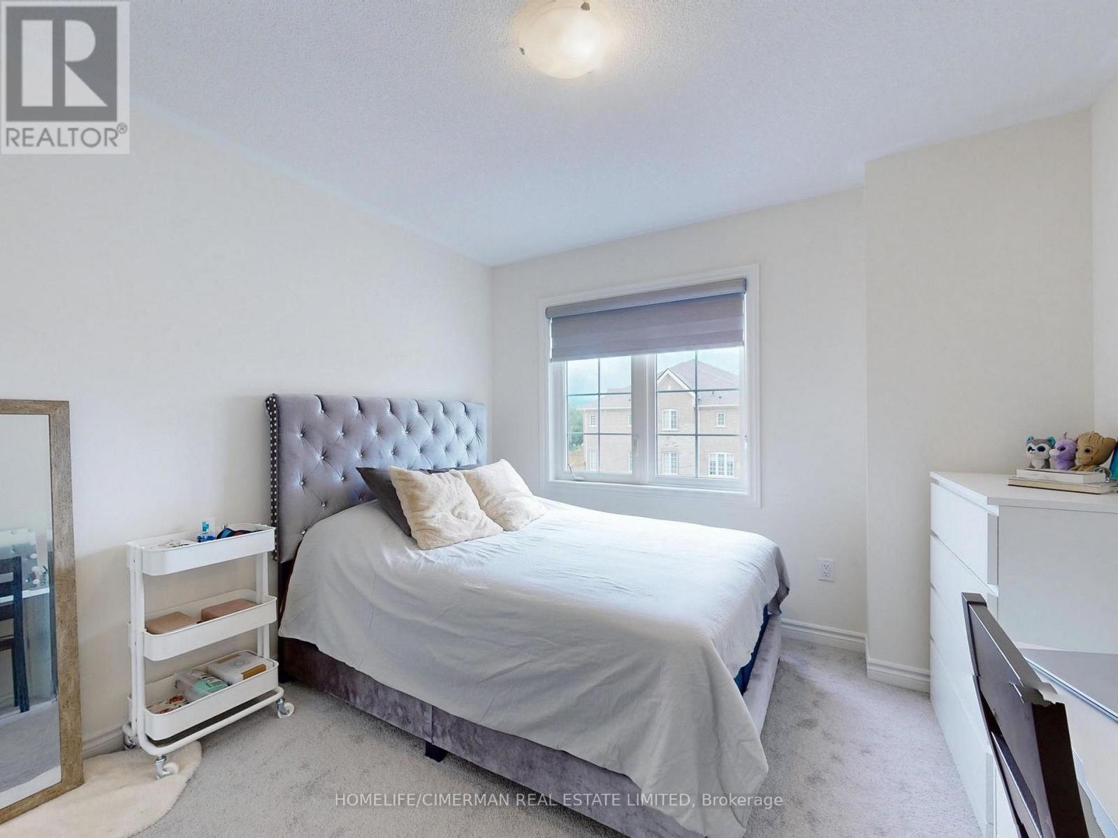 16 MORNINGSTAR AVENUE - 5