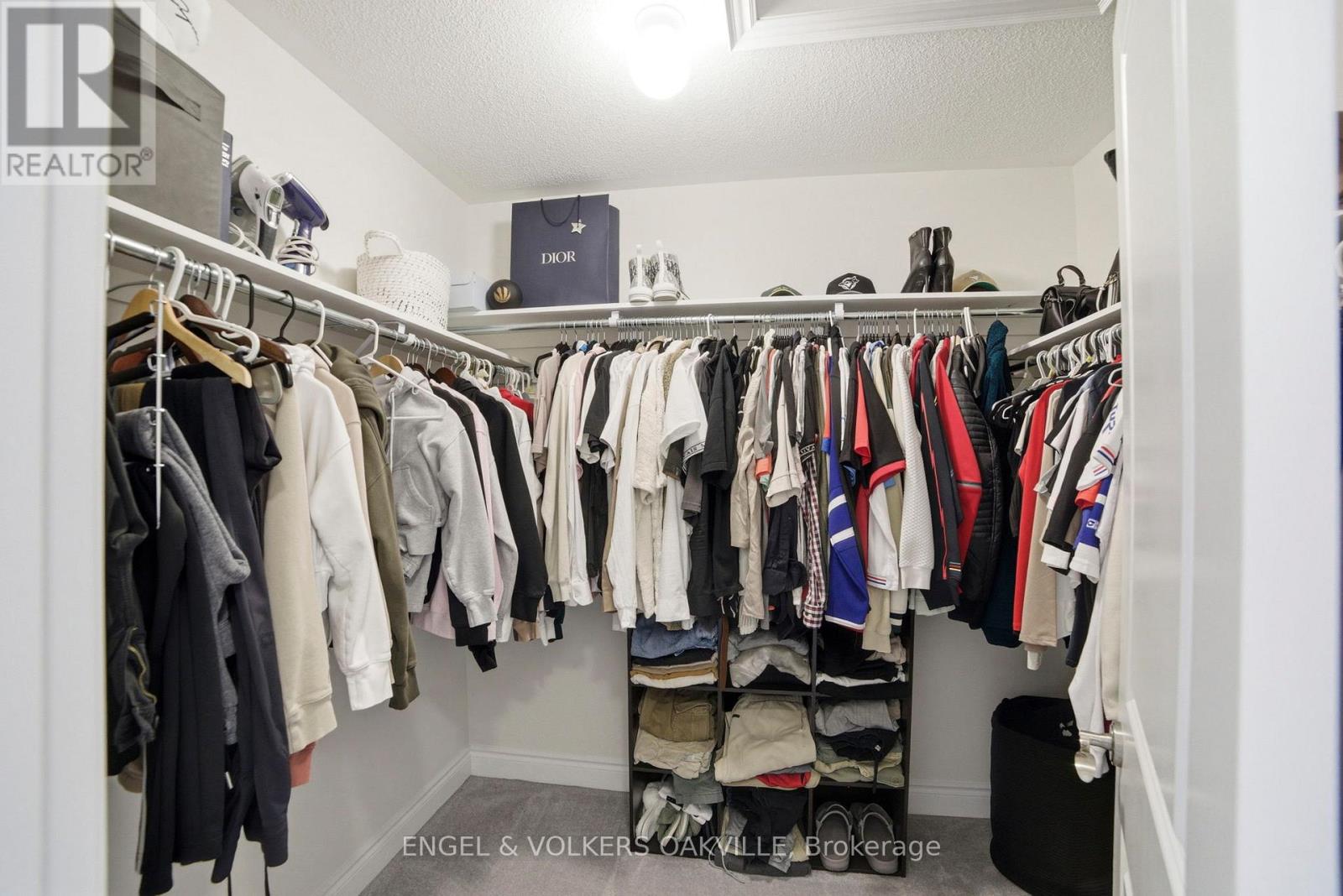 183 SUTHERLAND AVENUE - 22