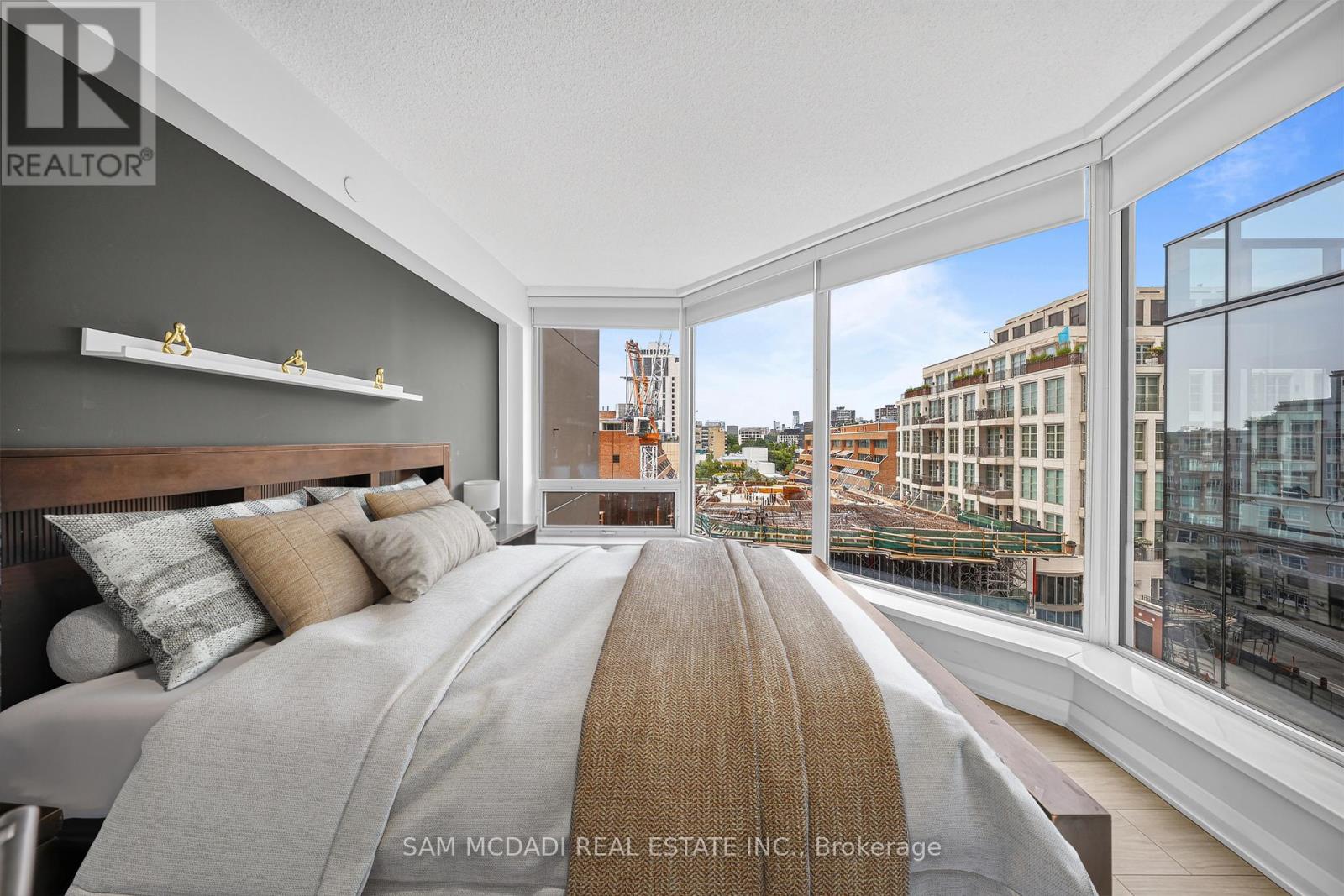 #704 155 YORKVILLE AVENUE - Image 11