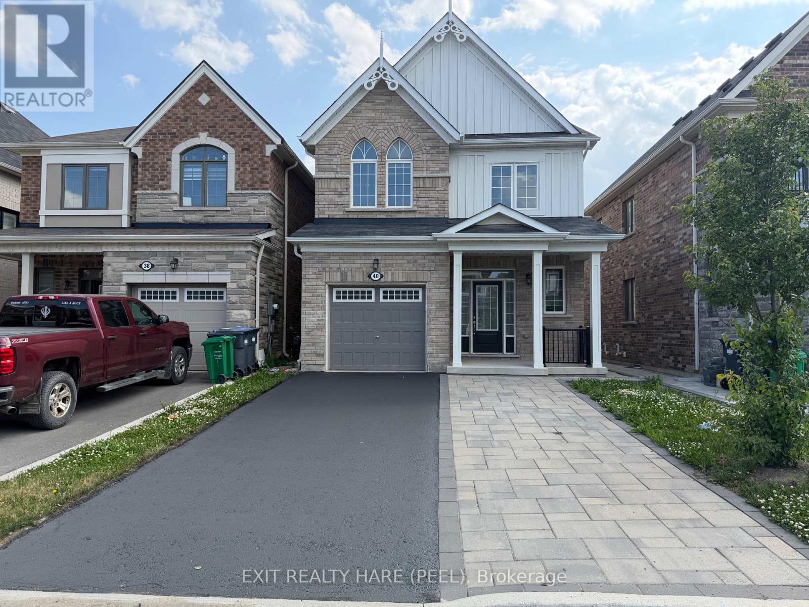 40 SPECKLED ALDER STREET - 1