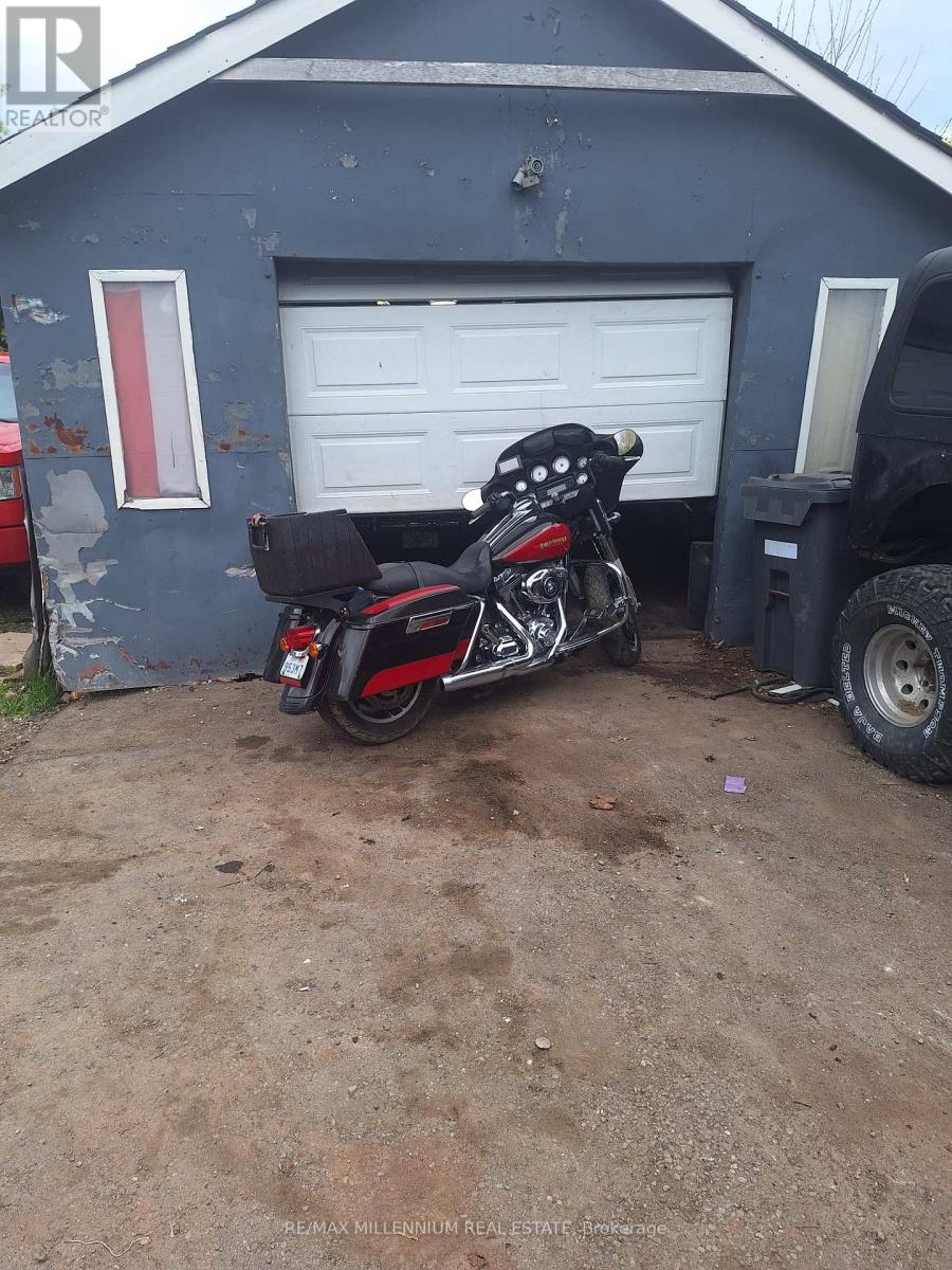 1078 PINEGROVE ROAD - 28