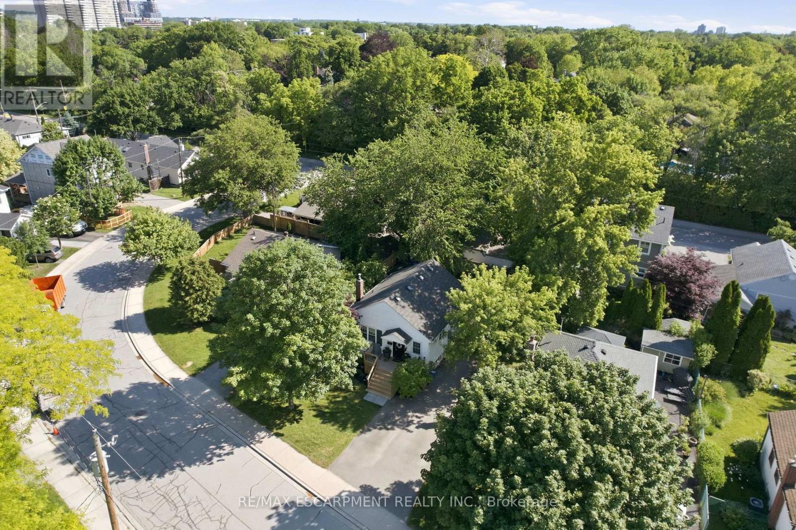 613 CLARK AVENUE - 3