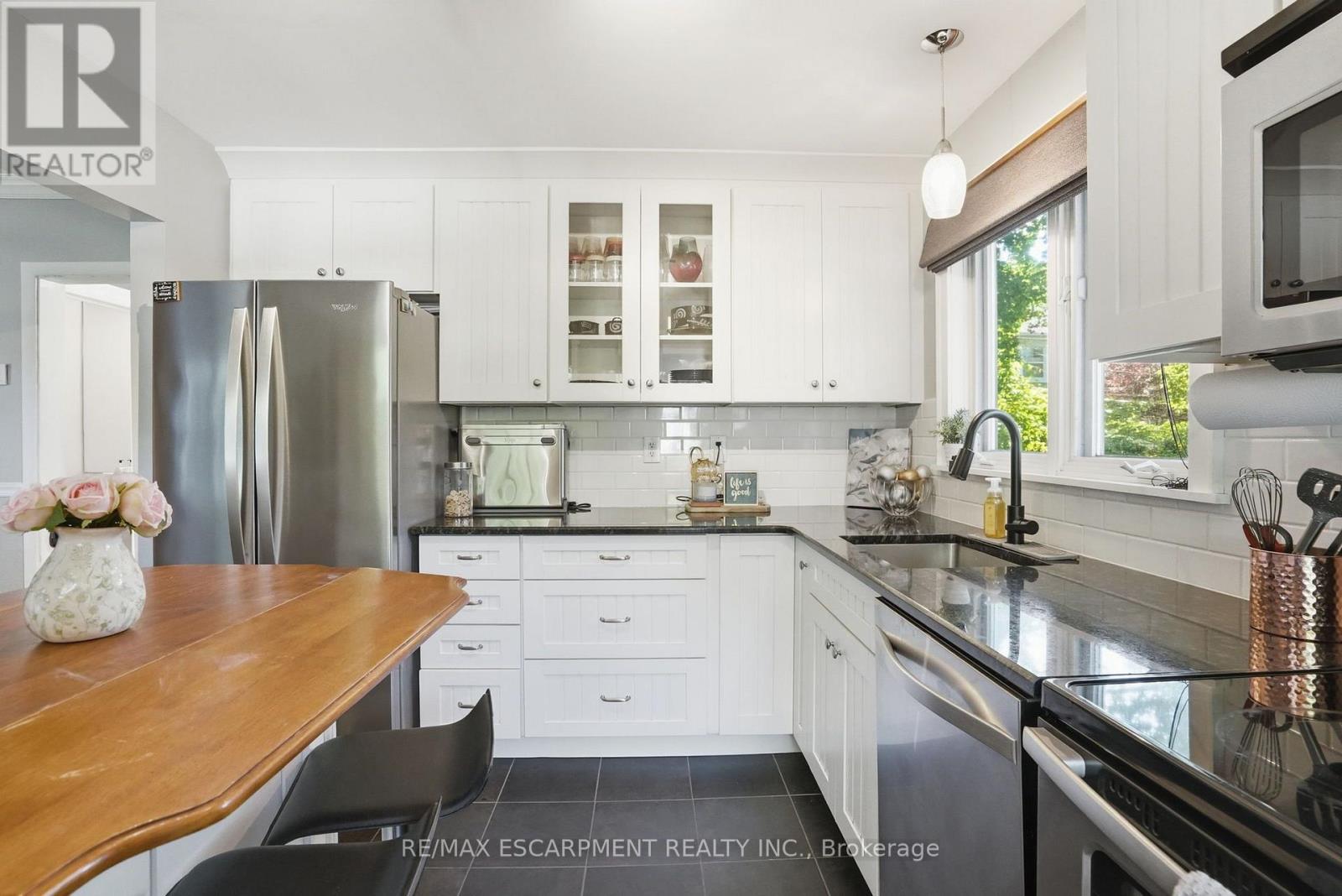 613 CLARK AVENUE - 8