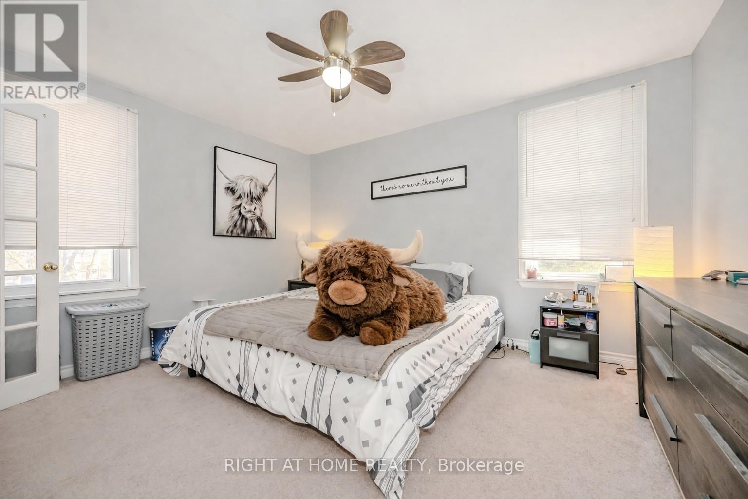126 POPLAR AVENUE - 8