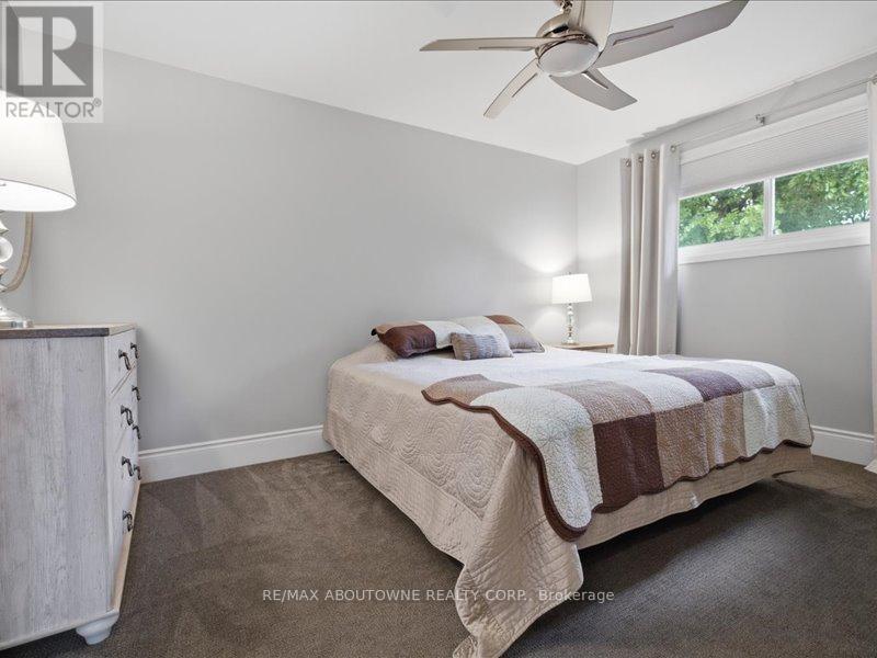2501 YARMOUTH CRESCENT - Image 20