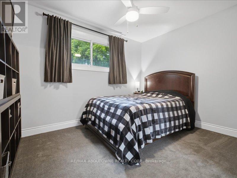 2501 YARMOUTH CRESCENT - Image 22