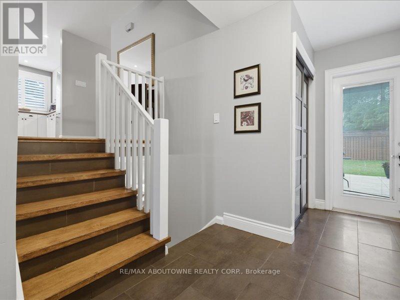 2501 YARMOUTH CRESCENT - Image 7