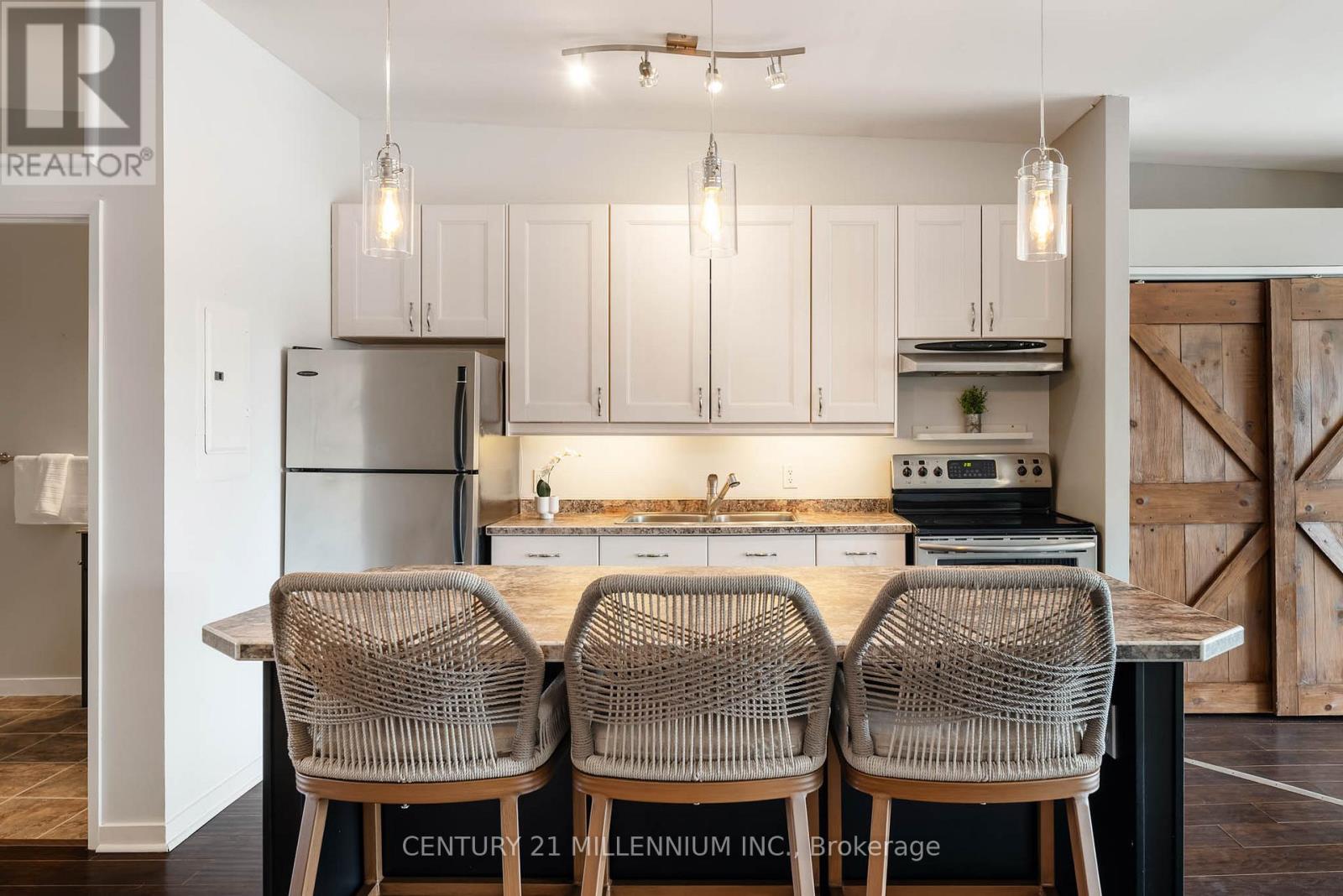 #5 166 BROADWAY AVENUE - 10