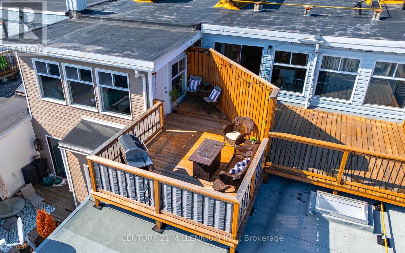 #5 166 BROADWAY AVENUE - 17