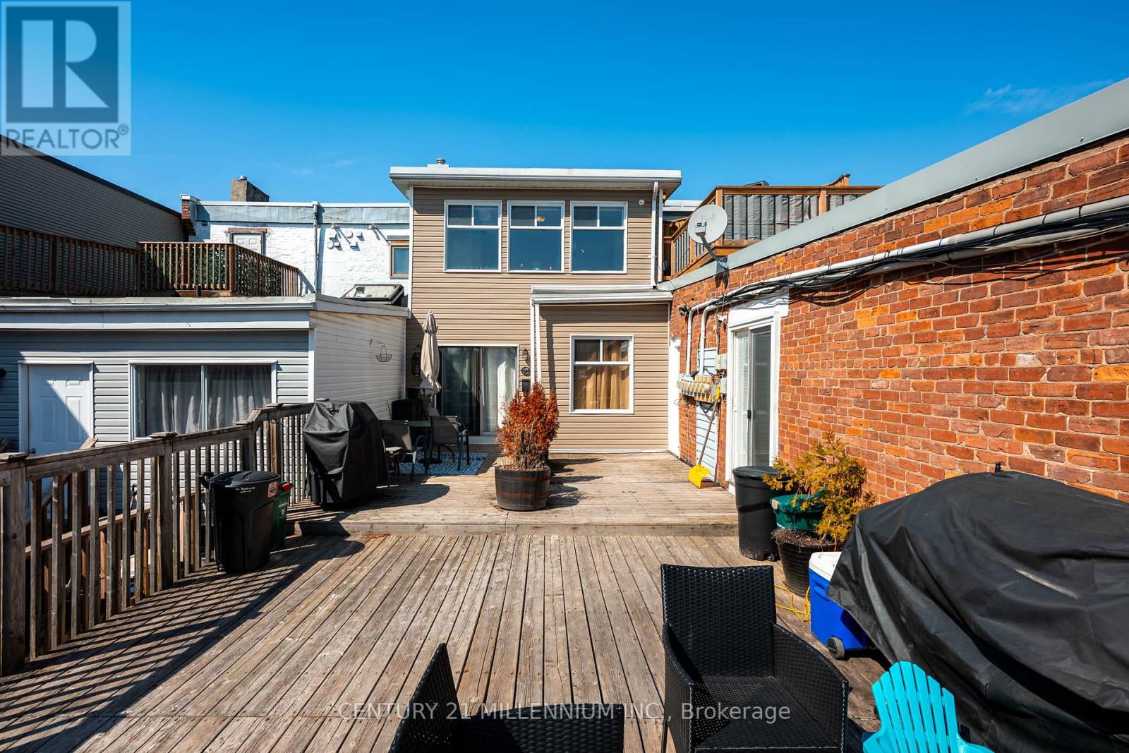 #5 166 BROADWAY AVENUE - 20