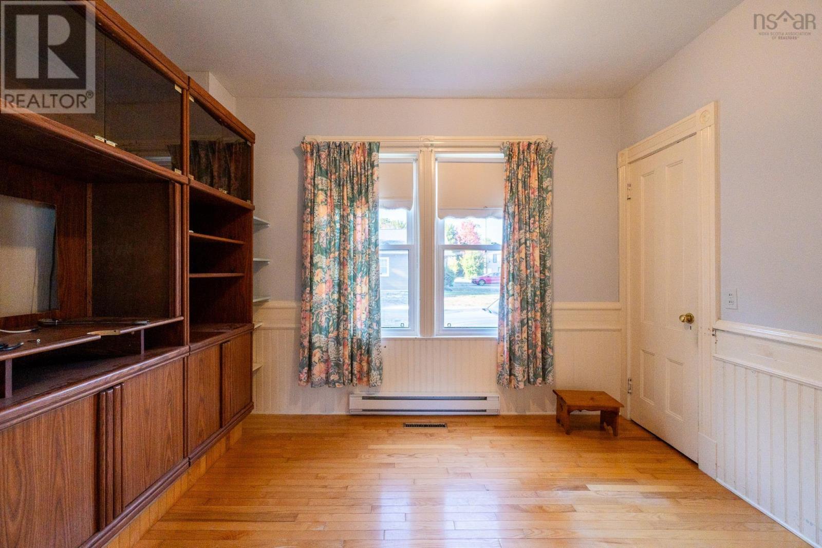 1007 Terrys Creek Road - 14